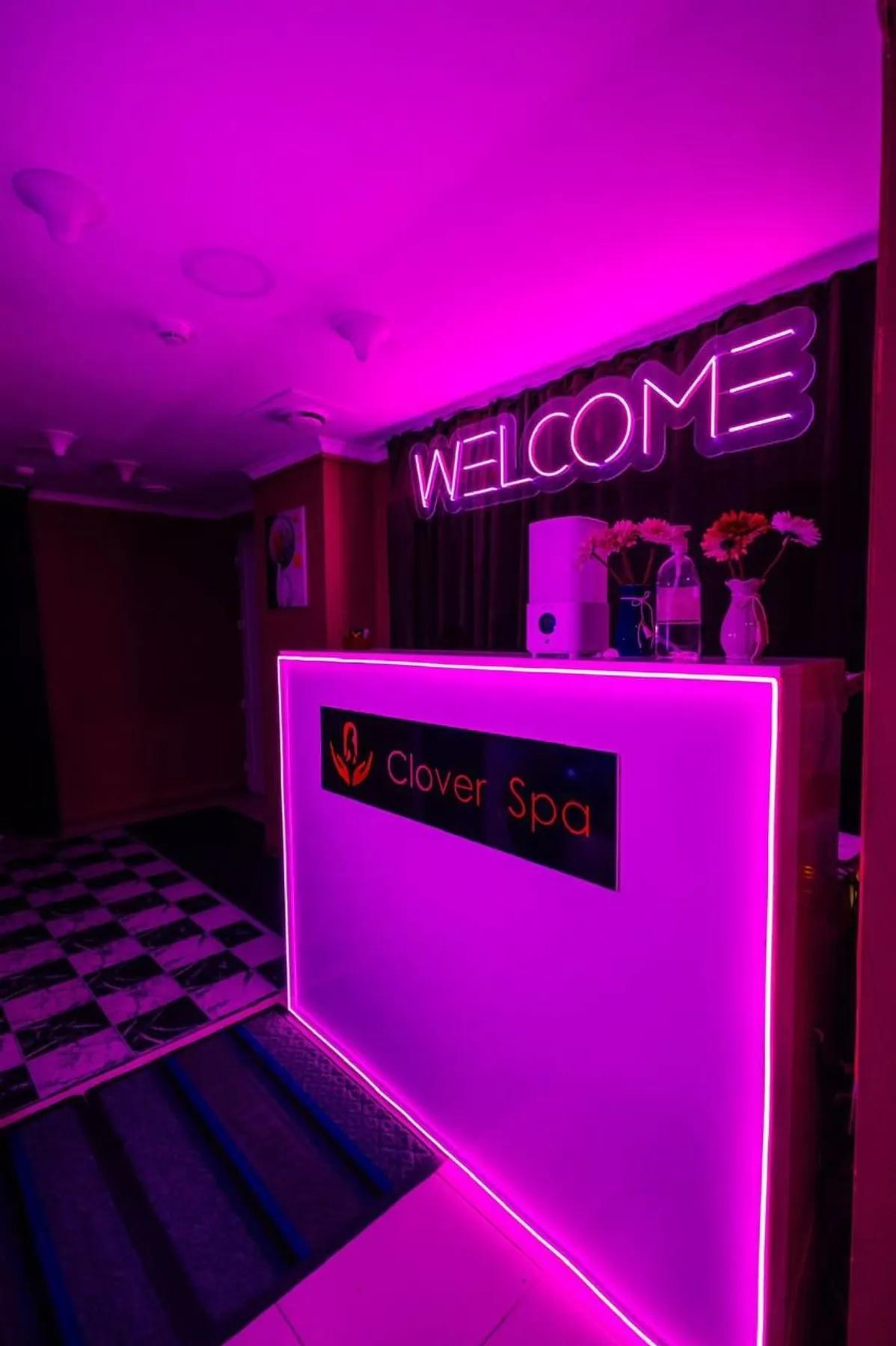 Clover Spa