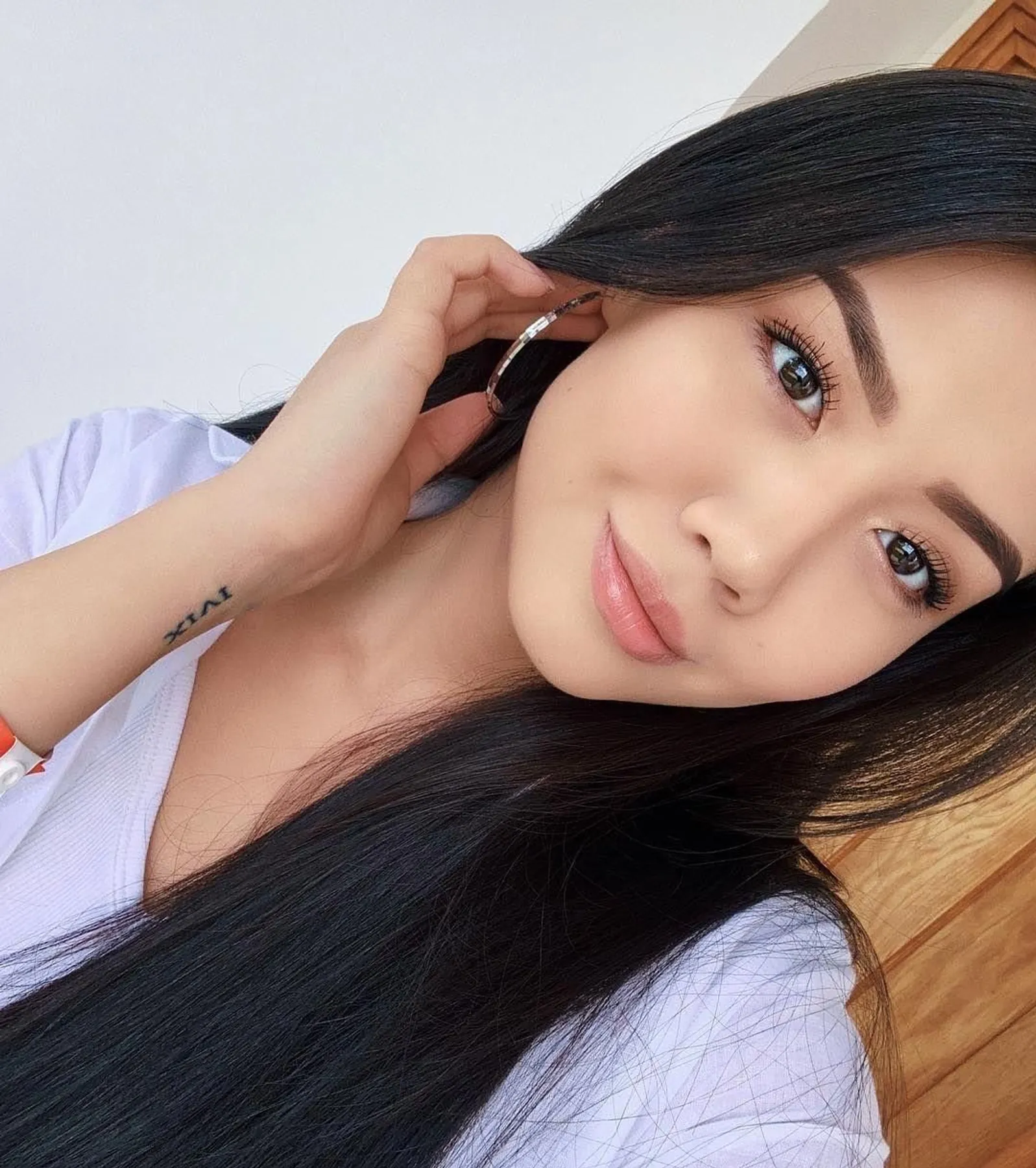 Алина
